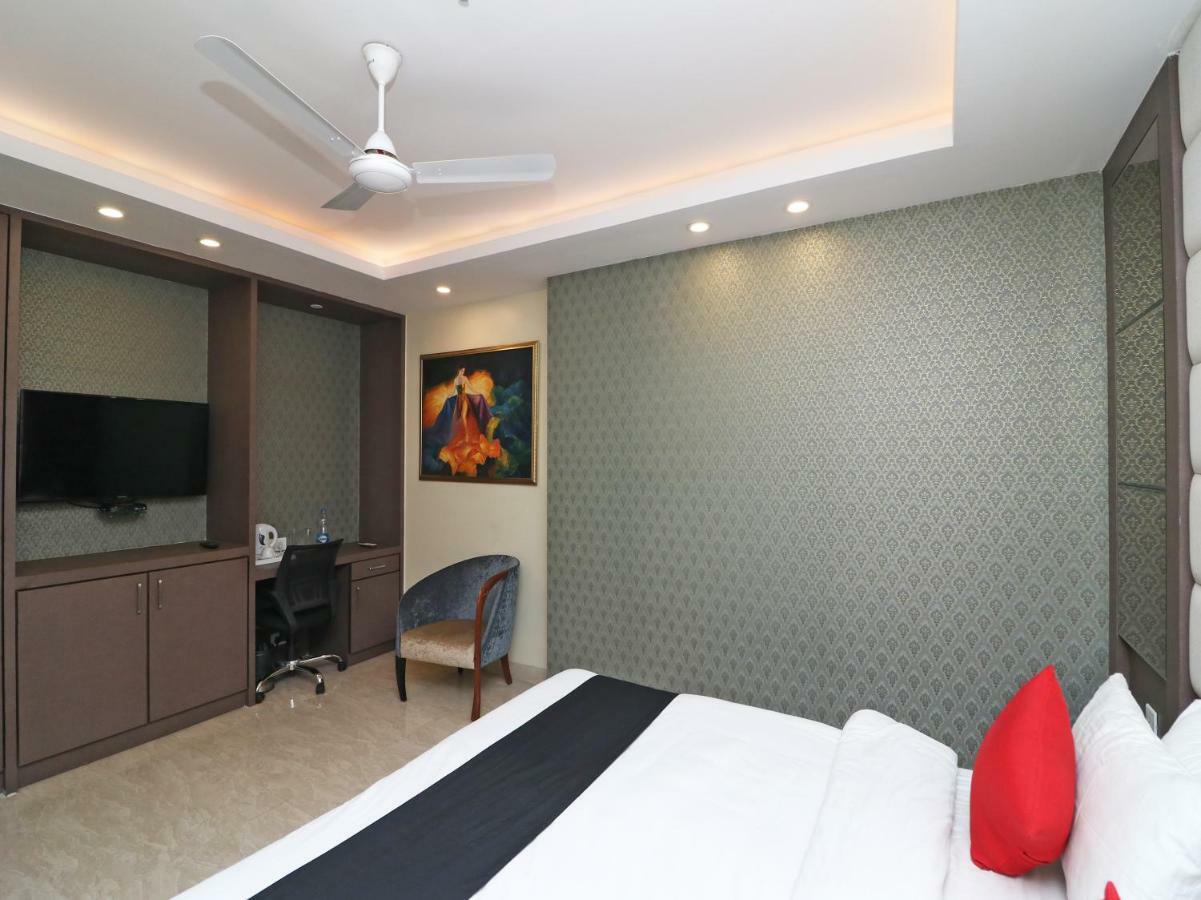 Oyo 38191 Dayal Residency Hotel Jajpur Exterior photo