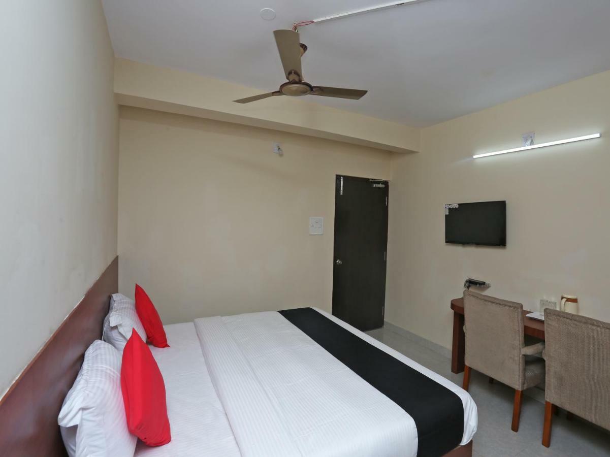 Oyo 38191 Dayal Residency Hotel Jajpur Exterior photo